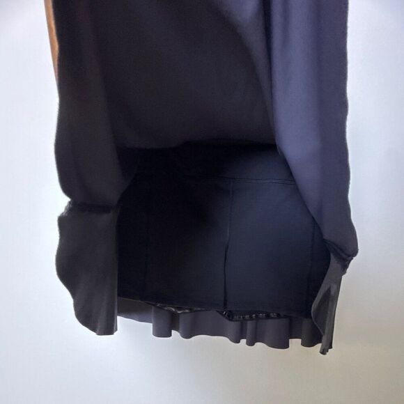 Athleta Womens Match Point Skort Black Camouflage XS Polyester & Spandex Blend - Picture 3 of 7